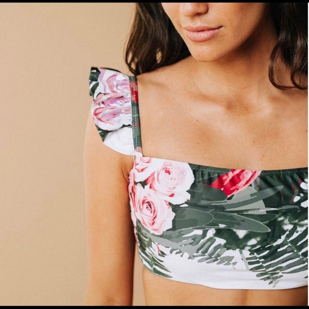 NWT Albion Fit Desert Rose Bella Crop Top